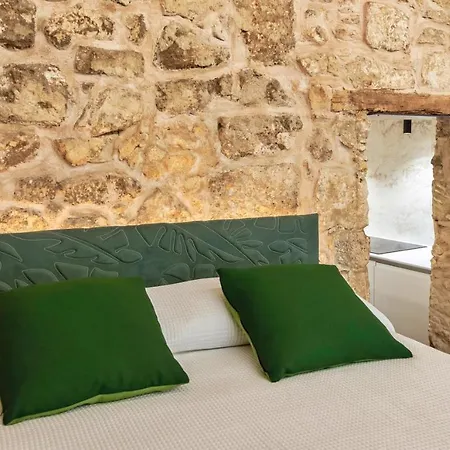 Tati's House - Ortigia Wifi Apartment *